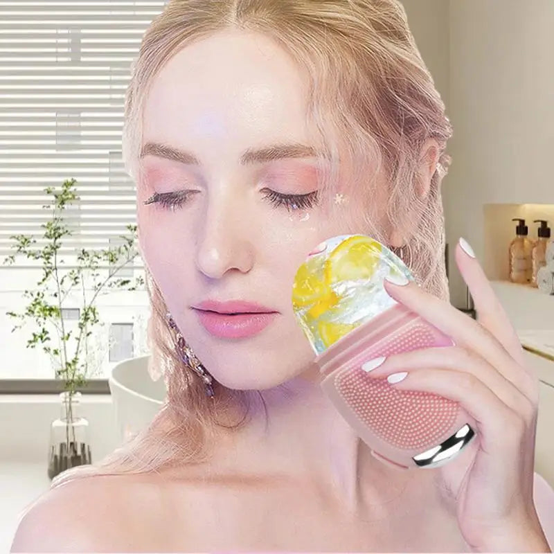 Welcome to SolarMuse: A New Era of Skincare Innovation and Self-Care